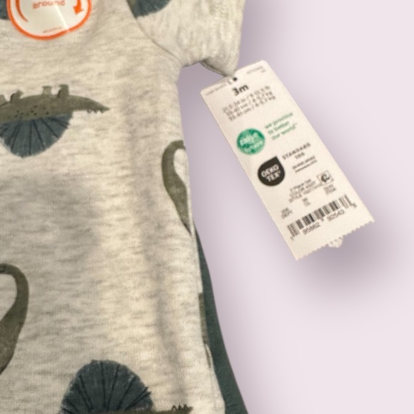 NWT Baby Carter's Dinosaur Baby Bodysuit Set With Sweatpants Size 3 Months - Picture 6 of 9